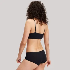 Cara Shorty - Noir<Zeeman Discount